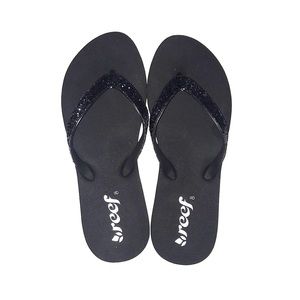 NWT Reef Flip Flops
